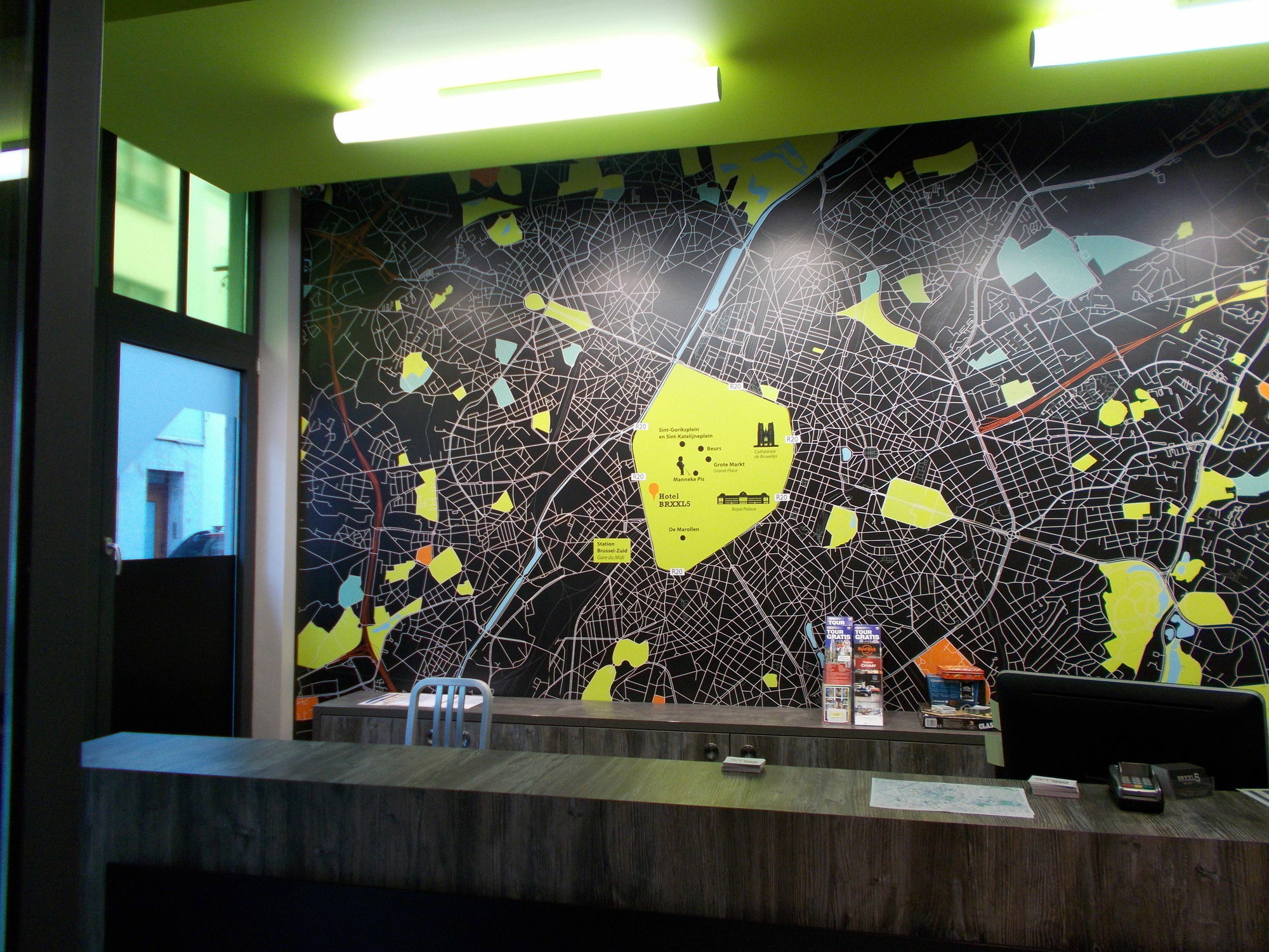Urban City Centre Hostel Bruxelles Eksteriør billede