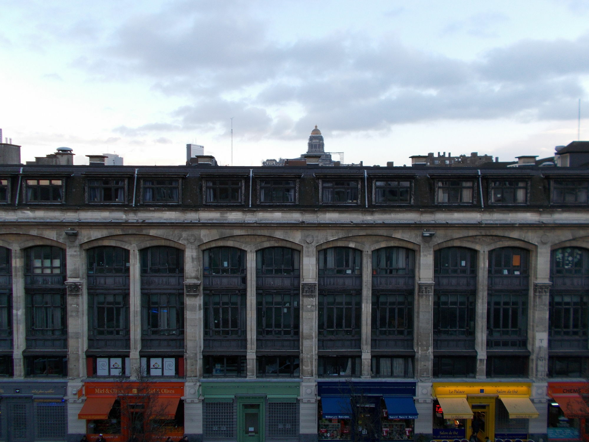 Urban City Centre Hostel Bruxelles Eksteriør billede