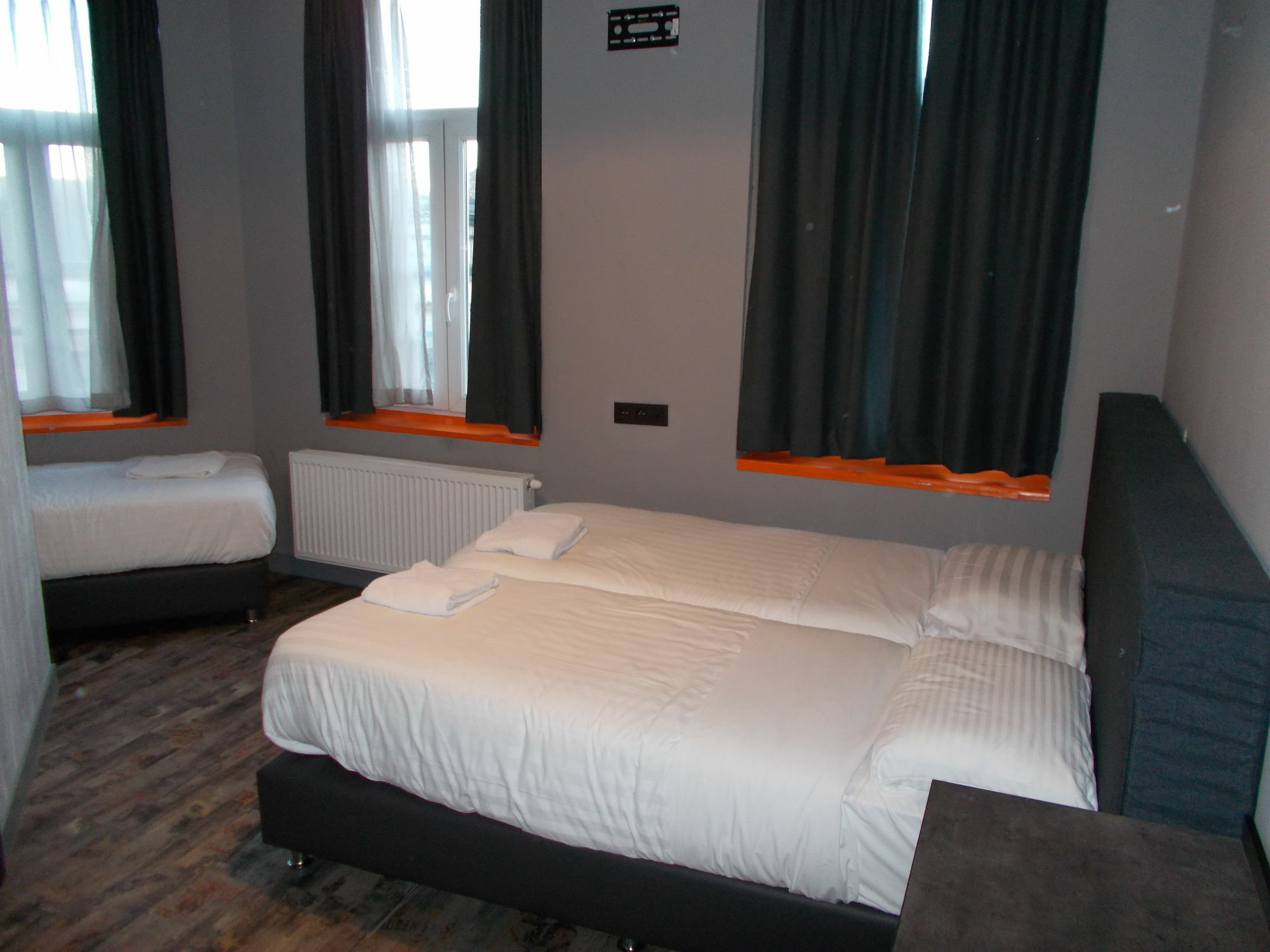 Urban City Centre Hostel Bruxelles Eksteriør billede